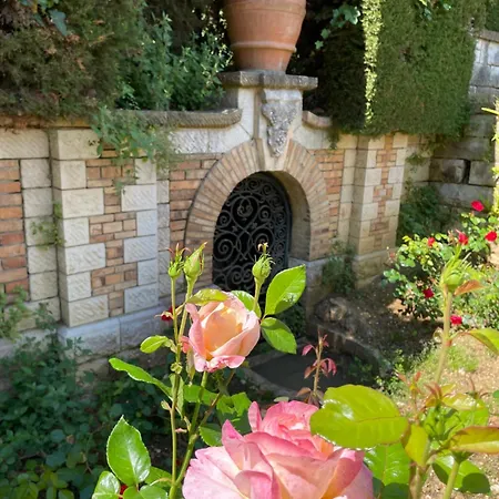 Balcon Calme Avec Parking 5mn De La アパート ニース